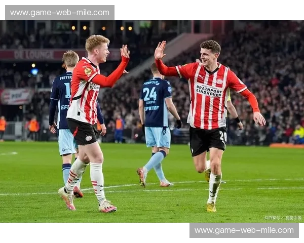 海伦芬vs乌德勒支：荷甲赛场上的经典对决与足球激情